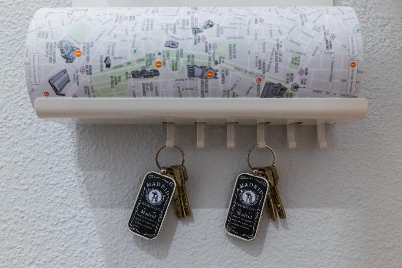 Centrico Apartamento Con 3 Banos En Puerta Del Sol Y Atocha Madrid Exteriér fotografie