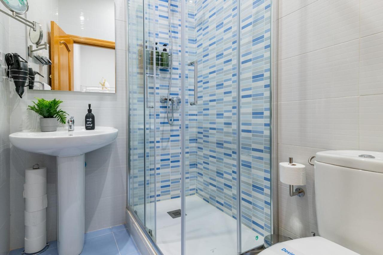 Centrico Apartamento Con 3 Banos En Puerta Del Sol Y Atocha Madrid Exteriér fotografie